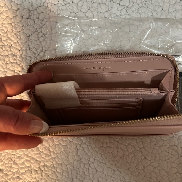 💞💞NANETTE LEPORE Nattie Zip Back Clutch w/Tech Pocket-Blush NWT/packaging - Picture 6 of 11